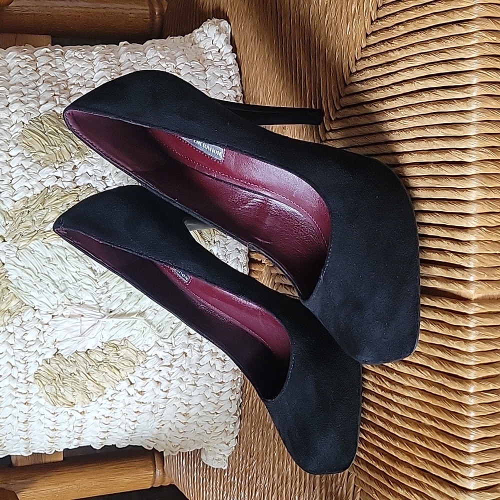 BCBGeneration parade platform stiletto heels, bla… - image 3